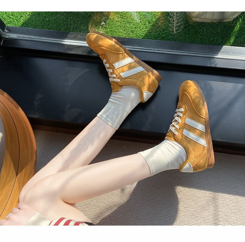 Women's Retro Training Shoes - Two-Tone Color Block Sneakers (Classic Flat Sole & Slimming Design, Casual Comfort)_voghion.com