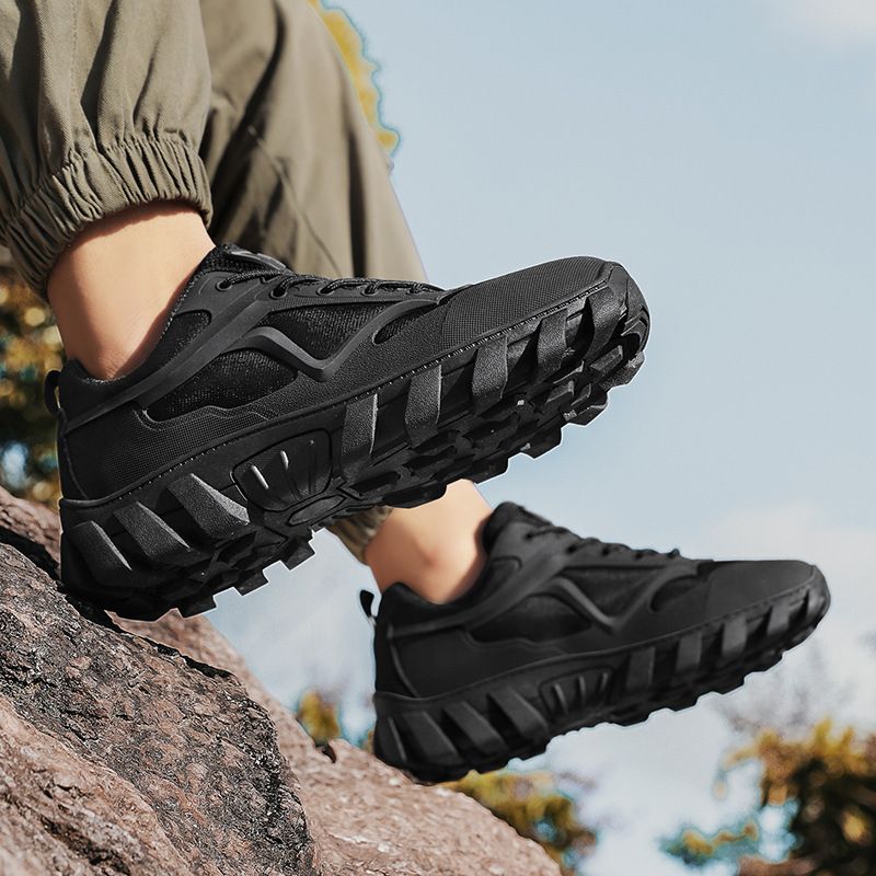 Outdoor Sports Shoes Men's Tooling Shoes Casual Versatile Trendy Shoes Low-top Martin Boots Men's Hiking Shoes_voghion.com