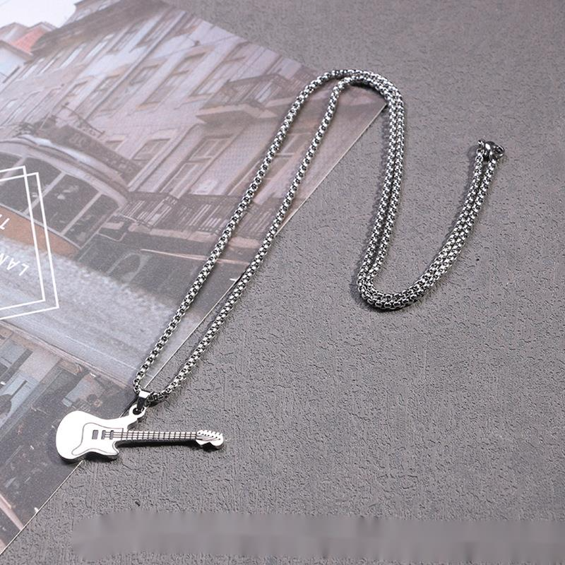 Hip Hop Musik Gitarre Halskette Straße Persönlichkeit Bounce Ti Stahl Pullover Kette Anhänger Schmuck Trend_voghion.com