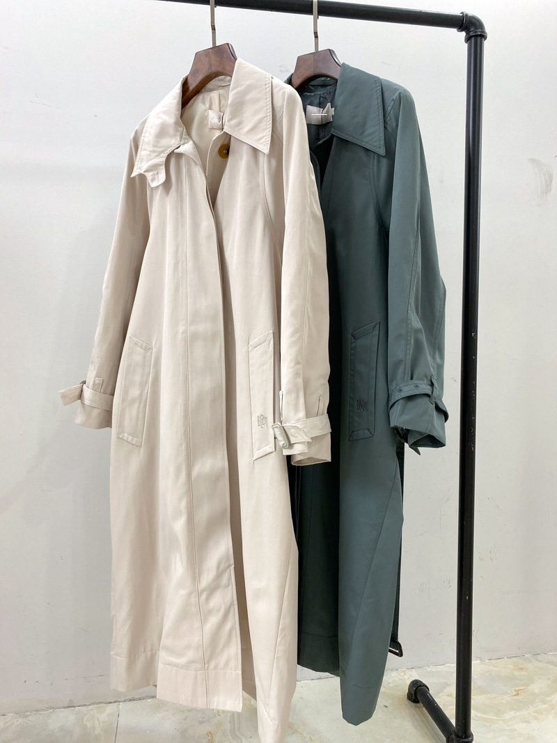 Trench lungo monopetto con risvolto e cintura da pendolare casual alla moda da donna_voghion.com