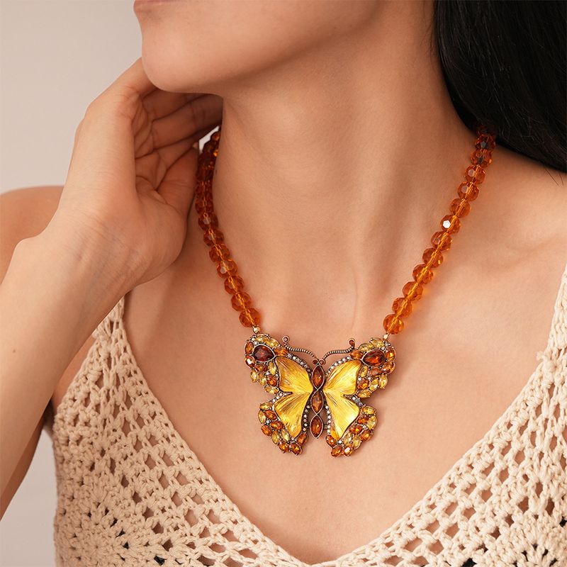 Maillard windshield diamond butterfly collarbone chain plus earrings set_voghion.com