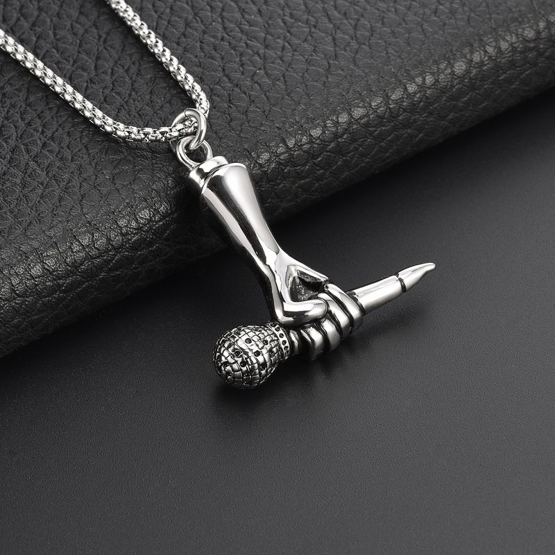 Collier avec pendentif microphone rétro punk pour homme, bijou tendance nationale, en acier inoxydable, avec microphone à main_voghion.com