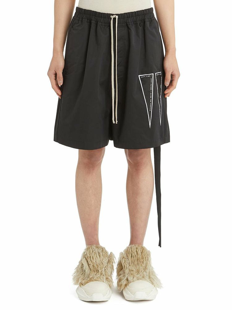 Pantaloncini da skateboard larghi e svasati con toppa a nastro scuro da uomo, casual e larghi_voghion.com