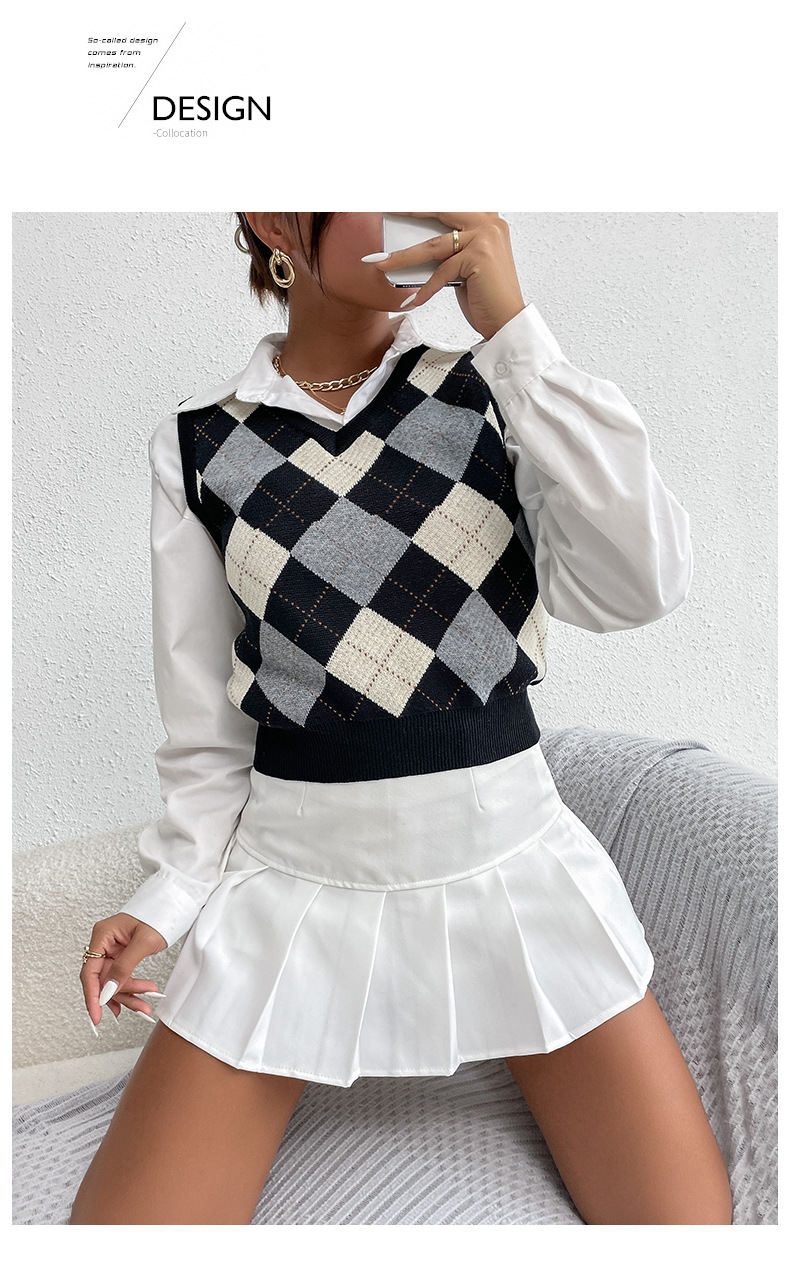 College Sweet and Spicy Style Short Knitted Rhombus Sweater Waistcoats_voghion.com