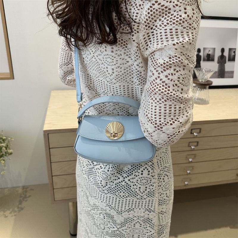New Fashion Trendy High end Lock Buckle Handheld Small Square for Women's 2024 Summer Versatile and Beautiful One_voghion.com