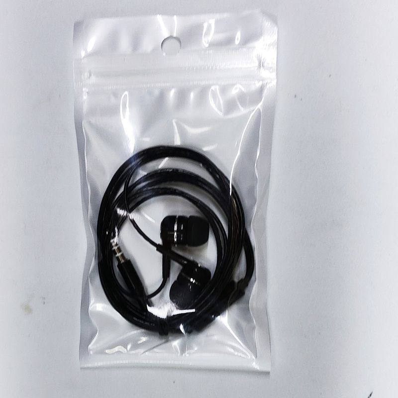 Large Volume S12 Heavy Bass In-Ear Headphones With Crystal Cable, Microphone, And Electroplated Coil_voghion.com