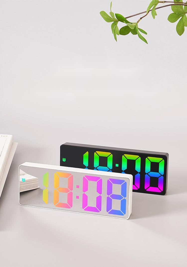 INS Style New LED Character Electronic Sveglia da comodino Semplice Moda Colorato Grande Schermo Orologio 0725_voghion.com