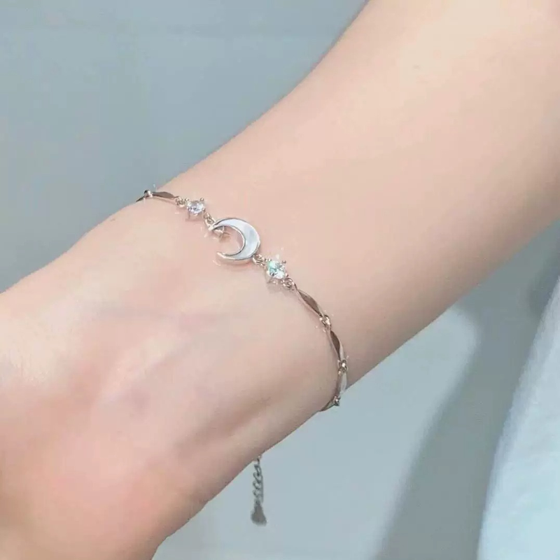 Cherry Blossom Bow Bracelet, Small Luxury, High end Pink Zirconia Stone, Clear and Cold Feeling, Best Friend Handicraft,_voghion.com