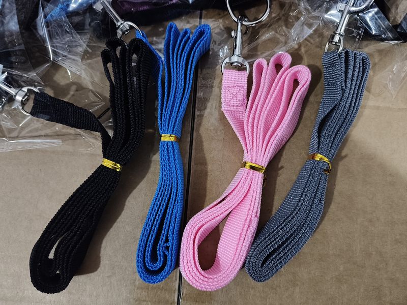 Pet Harness For Walking Dogs And Cats, Outdoor Adjustable Explosion-Proof Vest-Style Leash_voghion.com