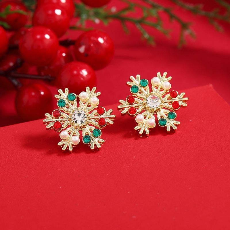 Boucles d'oreilles de Noël en alliage de diamant et de perle, boucles d'oreilles en forme de cloche, de flocon de neige, d'élan, à clous d'oreilles pour femmes, vente à chaud transfrontalière_voghion.com