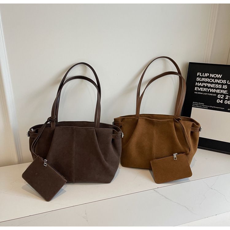 Korean niche tuet frosted suede leather large capacity tote popular hand-held shoulder bag, HOBO underarm women's bag_voghion.com