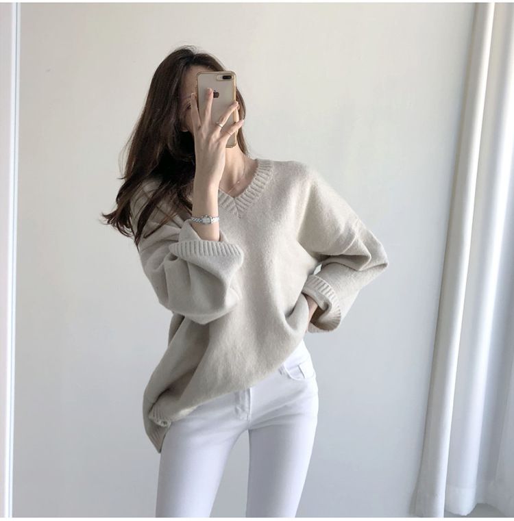 V-Neck Pullover Loose White Bottoming Knitted Sweater Autumn And Winter Lazy Style Outer Wear Black Sweater Women's Fash_voghion.com