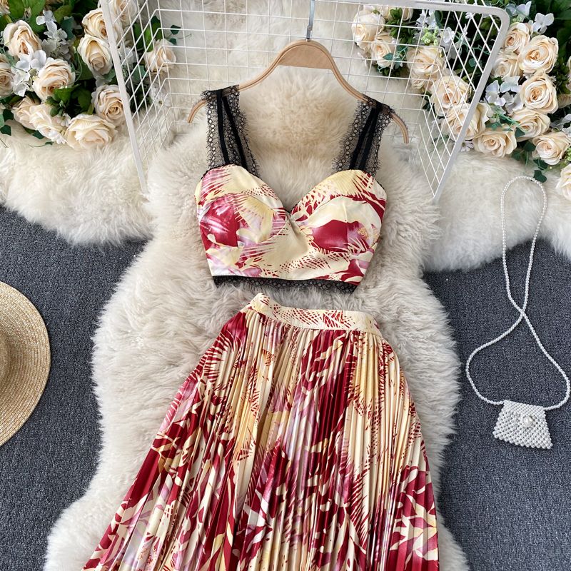 Naisterõivad pühade stiilis ülikonna disainiga pitsist topp, lühike topp, kõrge vöökohaga volditud seelik, trendikas_voghion.com