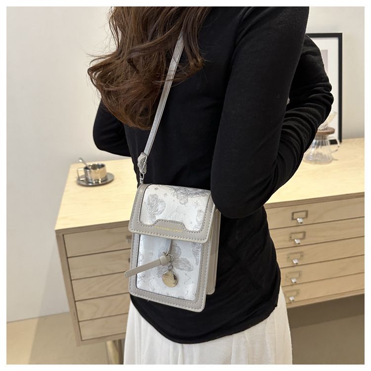 Casual Women's Bag Retro Small Square Bag Niche Embroidered Shoulder Mobile Phone Bag Oblique Span Bag_voghion.com