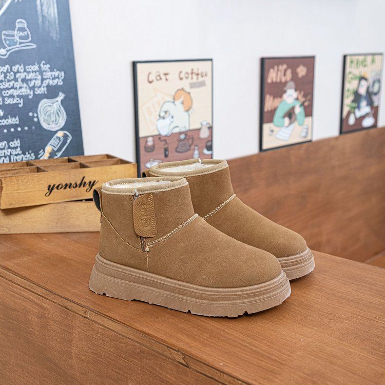 Dick besohlte Schneestiefel für Damen im Winter 2024, neues Modell mit samtig dicken Fußpedalen, kurzen Stiefeln mit Brot und Leder_voghion.com