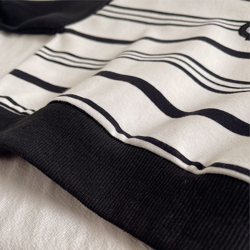 Abbigliamento primaverile e alla moda per bambini, set di due pezzi con cappuccio e spalle a righe autunnali per bambini, abbigliamento per neonati_voghion.com