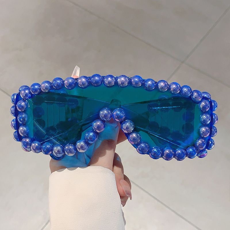 Integrated Large-frame Sunglasses Personalized Trend Party Anti-glare Sunglasses_voghion.com