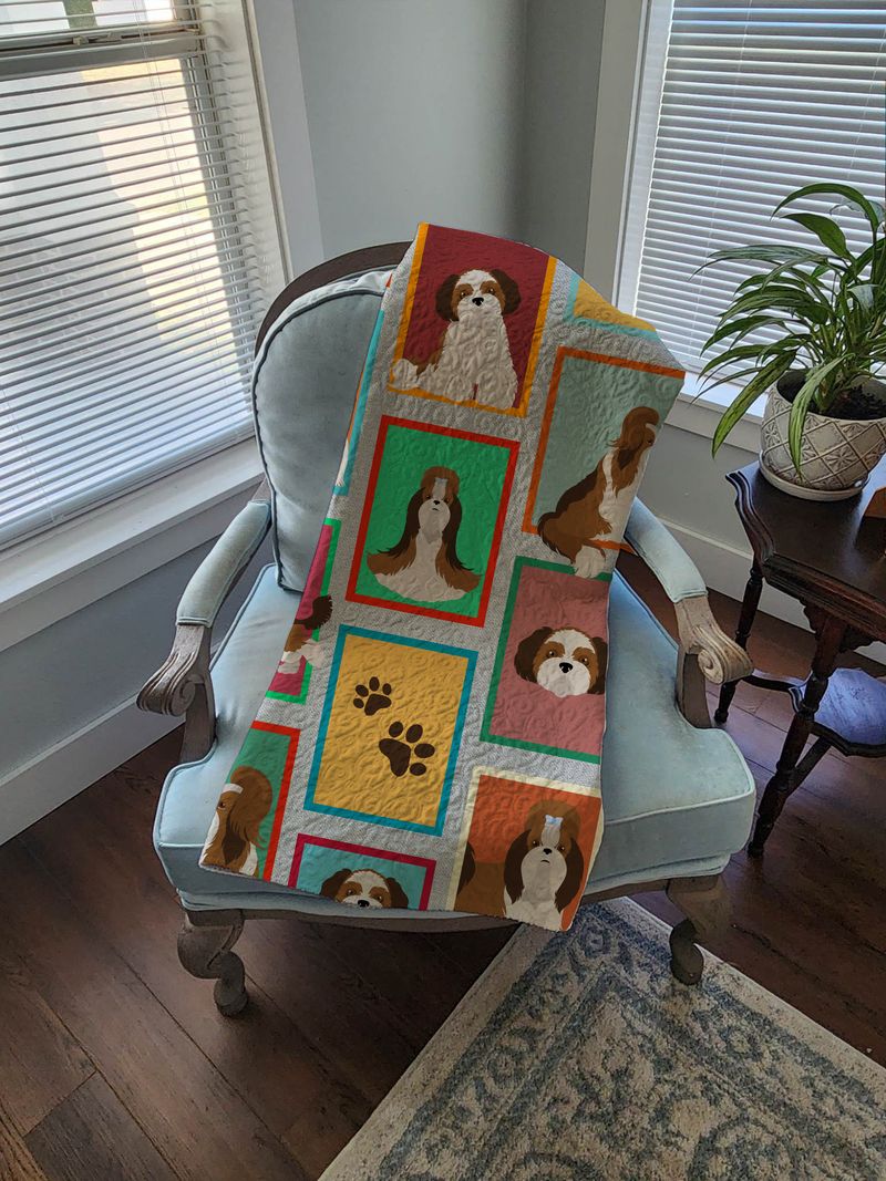 Lots of Shih Tzu Quilted Blanket 50x60 Artwork Pattern Quilted Throw Blanket for Bed, Couch, Sofa, Soft and Lightweight_voghion.com