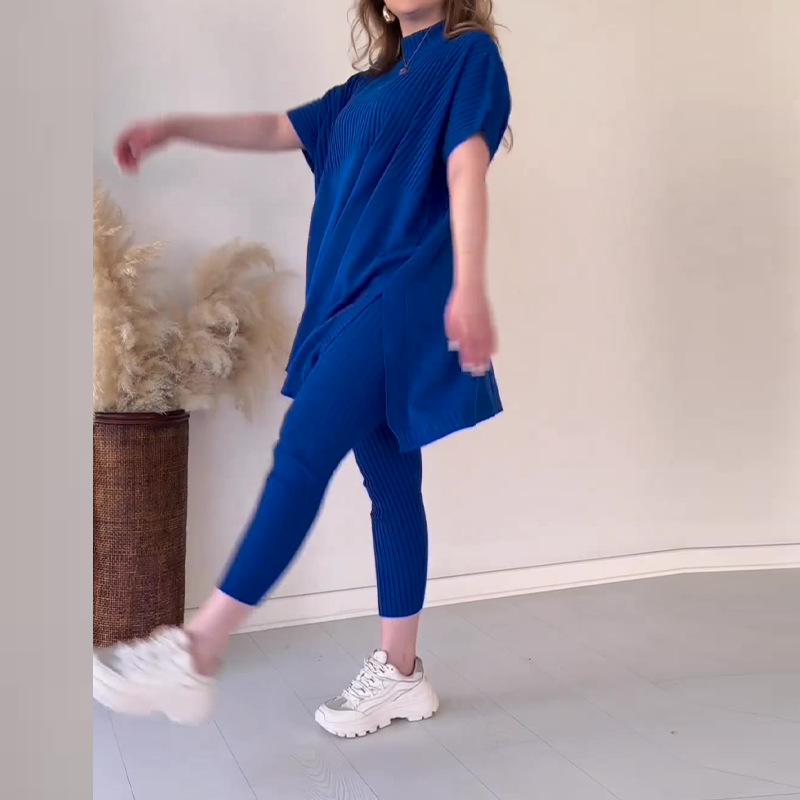 Women's Solid Color Round Neck Large Size Short-sleeved Slit Sweater Casual Suit_voghion.com