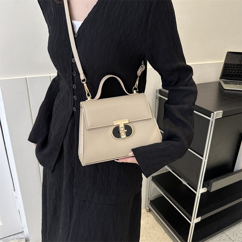 Women's 2024 Fashion Handheld Small Square Solid Color Button Texture Crossbody Bag_voghion.com