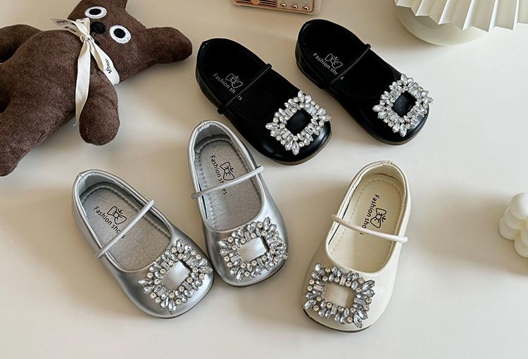 Internet Berühmte Mädchen Prinzessin 2025 Frühling Und Herbst Neue Koreanische Version der Kinder Duftenden Stil Kleine Leder Weichen_voghion.com