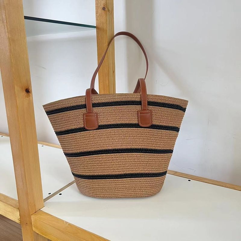 Temperamento e grande capacità Erba 2023 Nuova borsa da donna a righe alla moda a spalla singola intrecciata fatta a mano sotto le ascelle_voghion.com