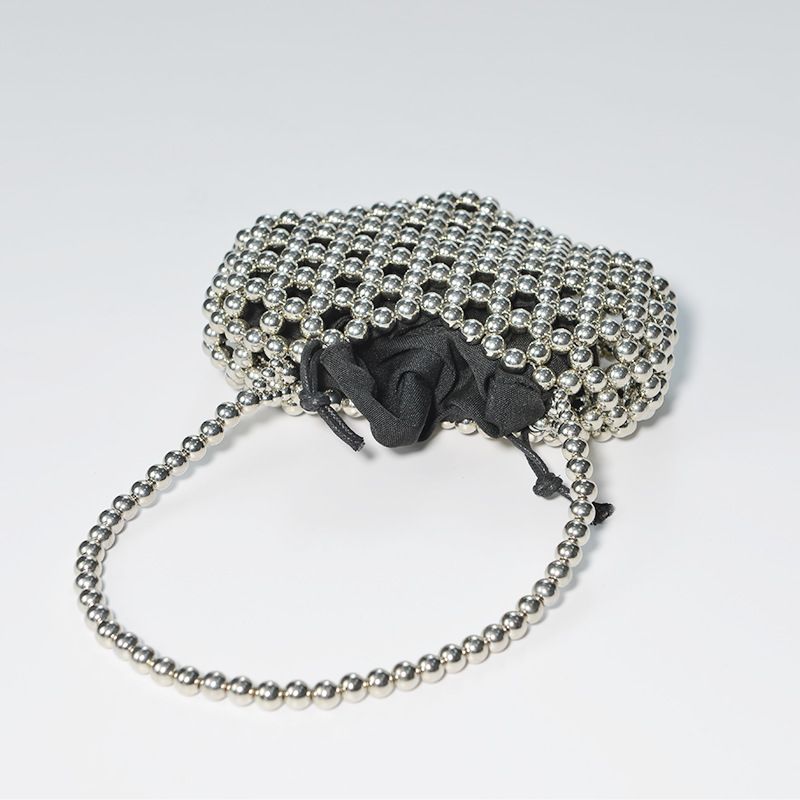 Nuova borsa sottobraccio con perline cave autunno/inverno 2025_voghion.com