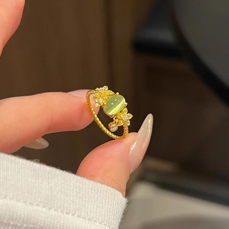 Anello a goccia con pietra occhio di gatto verde Jiangnan Spring Color Treasure 2025_voghion.com