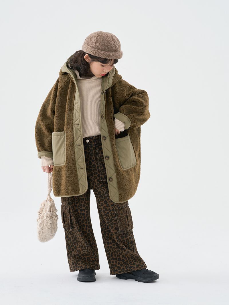 Giacca in peluche per ragazzi e ragazze autunno e inverno 2025, nuova giacca invernale per bambini, con parte superiore spessa e doppia faccia, stile coreano accattivante_voghion.com