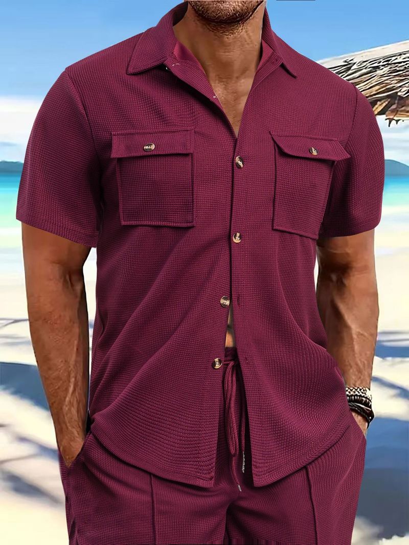 Camicia versatile da uomo a maniche corte con risvolto, bottoni, tasca e tinta unita, casual e a nido d'ape_voghion.com