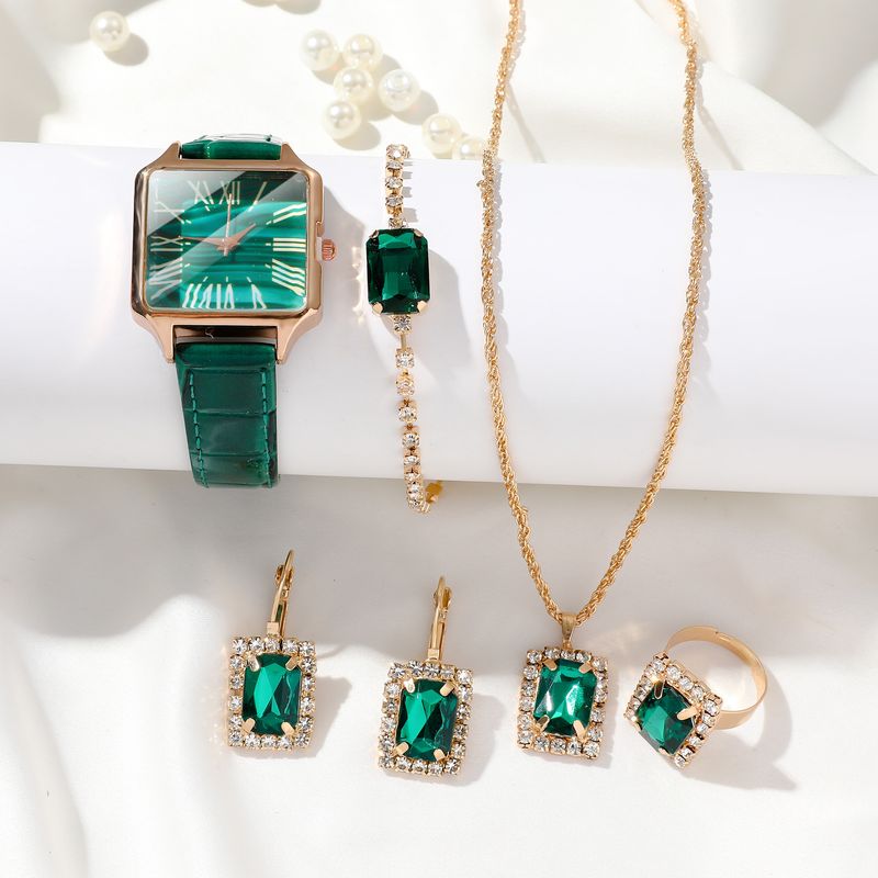 Temperamental and fashionable emerald small square watch with crocodile pattern belt quartz watch + rhinestone pendant jewelry set_voghion.com