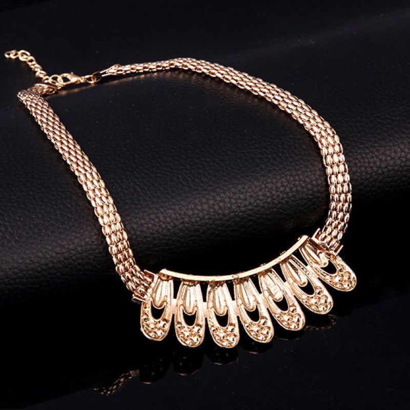Fashion set of four pieces, gold bride necklace, earrings set, boutique jewelry_voghion.com