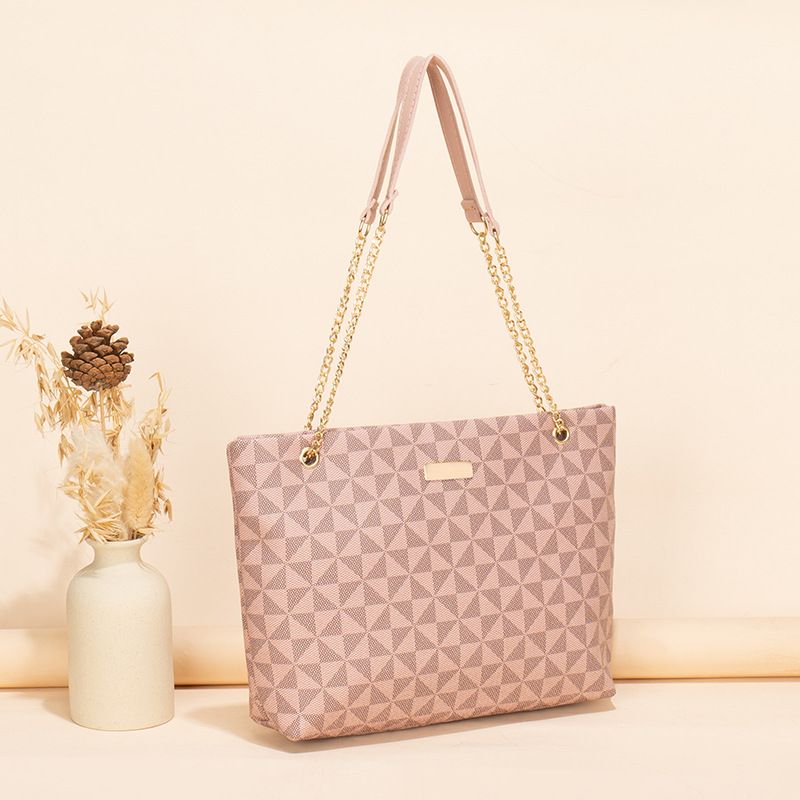 Borsa a tracolla con catena decorata con paillettes, nuova ed elegante borsa a tracolla da donna con stampa geometrica 2023_voghion.com