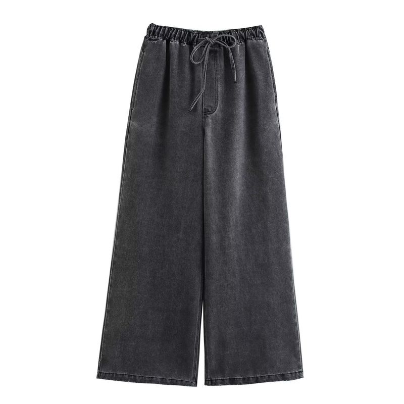 Giacca in denim alla moda da donna K; pantaloni lunghi con elastico in vita; completo casual in denim._voghion.com