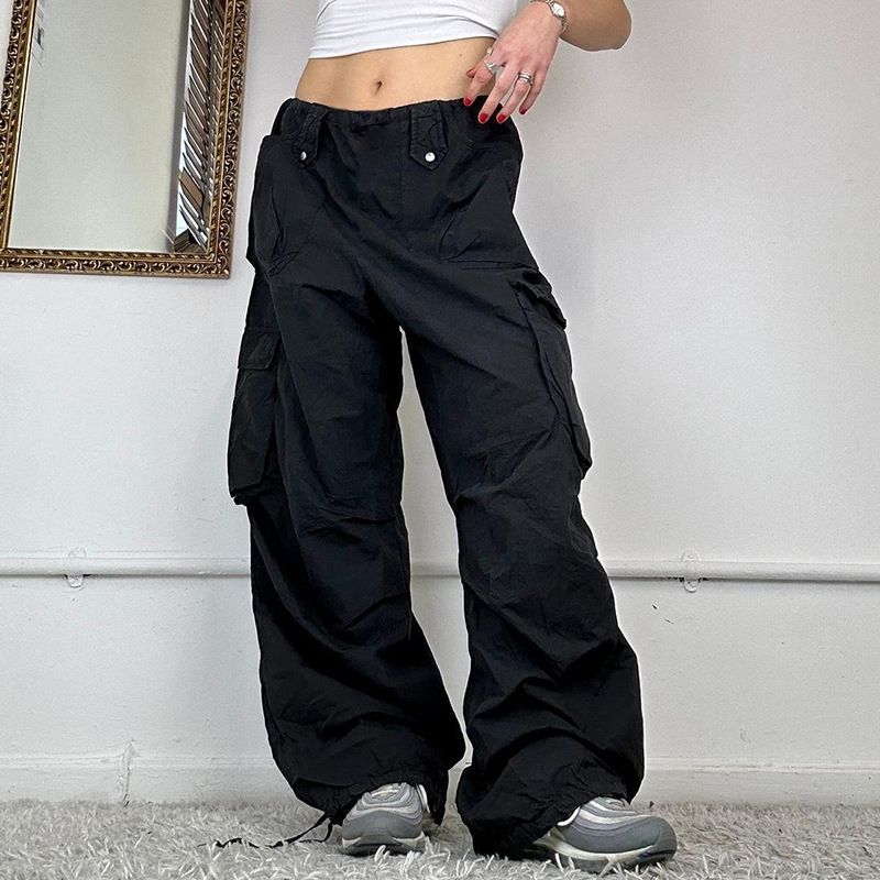 Locker sitzende Arbeits- und Freizeithose mit niedriger Taille im amerikanischen Straßenstil, großes Taschendesign für Damen in Schwarz, vielseitig gewebt_voghion.com