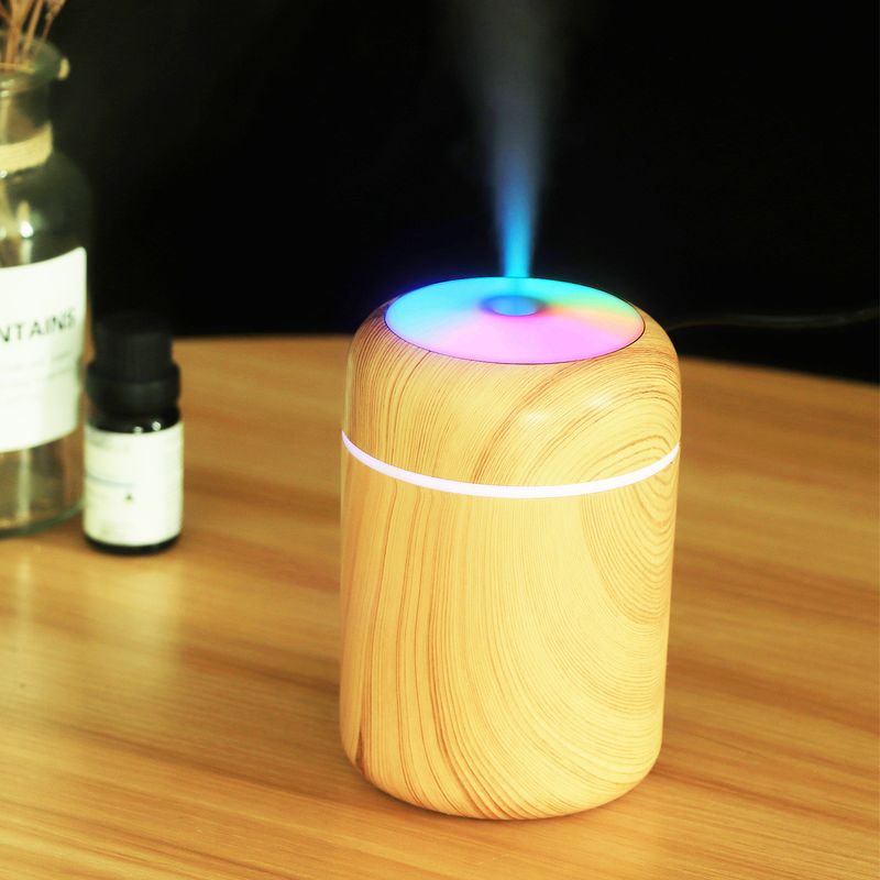 Aromadiffusor mit Holzmaserung – tragbarer Mini-Luftbefeuchter für Auto, Zuhause und Büro, USB-betriebener Lufterfrischer mit 2 Nebelmodi, sichere automatische Abschaltung_voghion.com