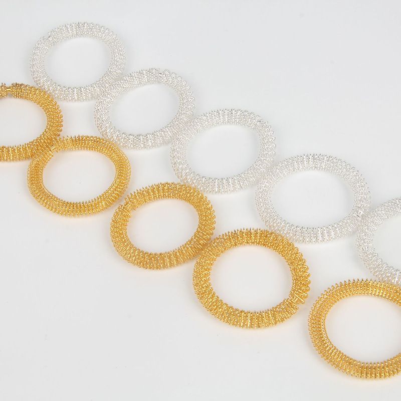 Juguetes para aliviar el estrés, masajeador de muñeca con resorte de descompresión, pulsera de resorte con forma especial, anillo de acero con resorte, juguete de metal de descompresión al por mayor._voghion.com