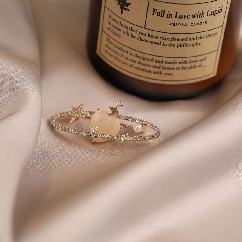 Neue hochwertige Brosche High-End-Brosche Anti-Licht-Pin Feste Anzug Kleidung Zubehör Exquisite Temperament_voghion.com