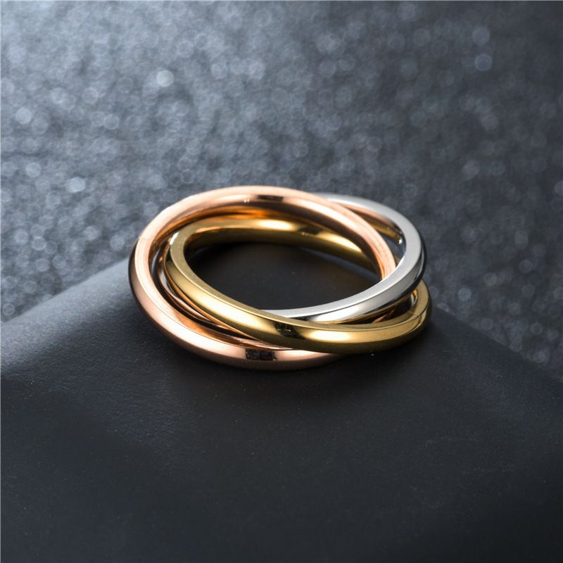 Klassischer Dreifachring Interlocked Hochzeitsschmuck Zubehör Mode Drei-in-Eins-Sets Edelstahlringe Frauen Geschenk_voghion.com