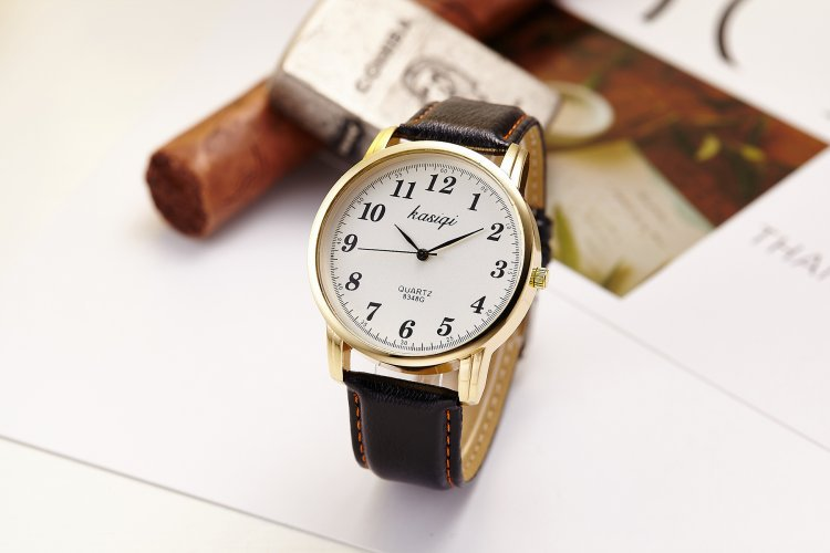 Lover's Watches Fashion Watch Men's And Women's Student Quartz Watch Men's Belt Casual Couple Pair Watch_voghion.com