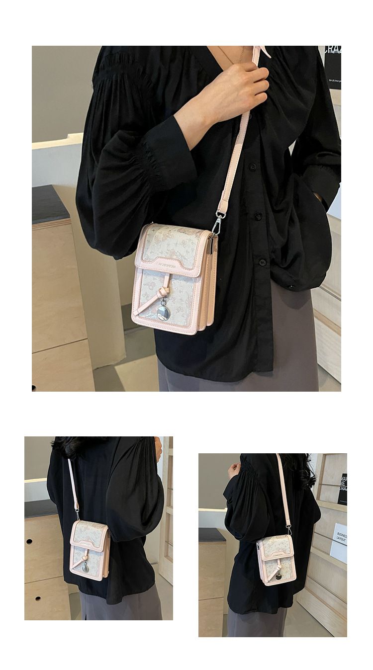 Niche Design Embroidered 2024 New Women's Fashion One Shoulder Crossbody Versatile Popular Small Square Bag_voghion.com