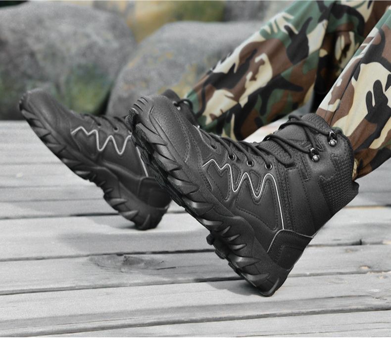 Outdoor High-top Boots Men Anti-slip Flat Comfortable Combat Boot Men Breathable Wear-resistant Casual Lace-up Hiking Shoes Men_voghion.com