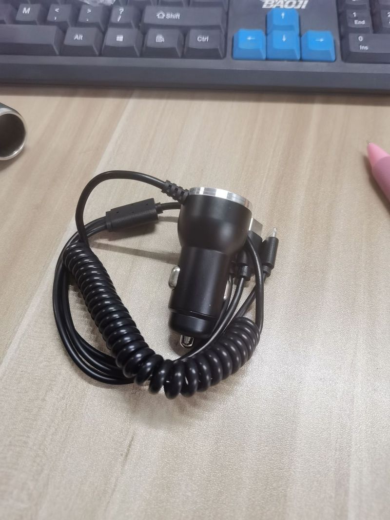 Nov digitalni avtomobilski polnilec z enim do tremi kabli 100W super hitro polnjenje_voghion.com