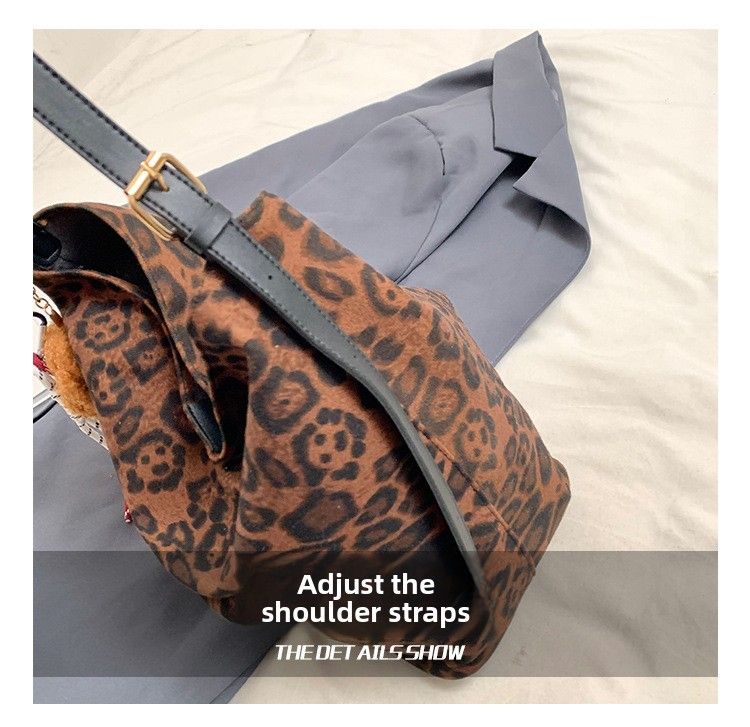 Leopard Print Tote Bag, Armpit Bag, Large Capacity Fashion Shoulder Bag, Handbag, Oblique Span Bag._voghion.com