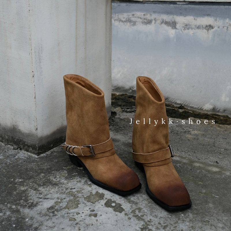 Cowhide Version ~ Punk Street Style Distressed Martin For Women 2024 Square Toe Vintage Metal Western Boots_voghion.com