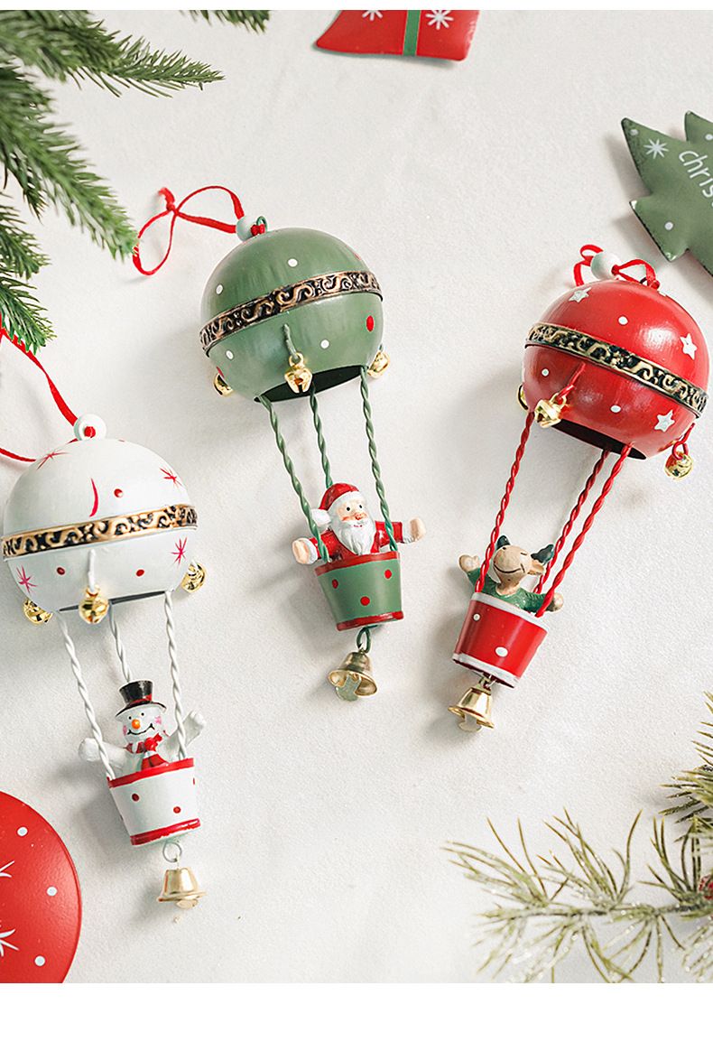 Set handbemalter Weihnachtsornamente aus Eisen – Weihnachtsmann, Rentier, Schneemann, Hängedekorationen für den Weihnachtsbaum (Weiß, Rot, Grün)_voghion.com