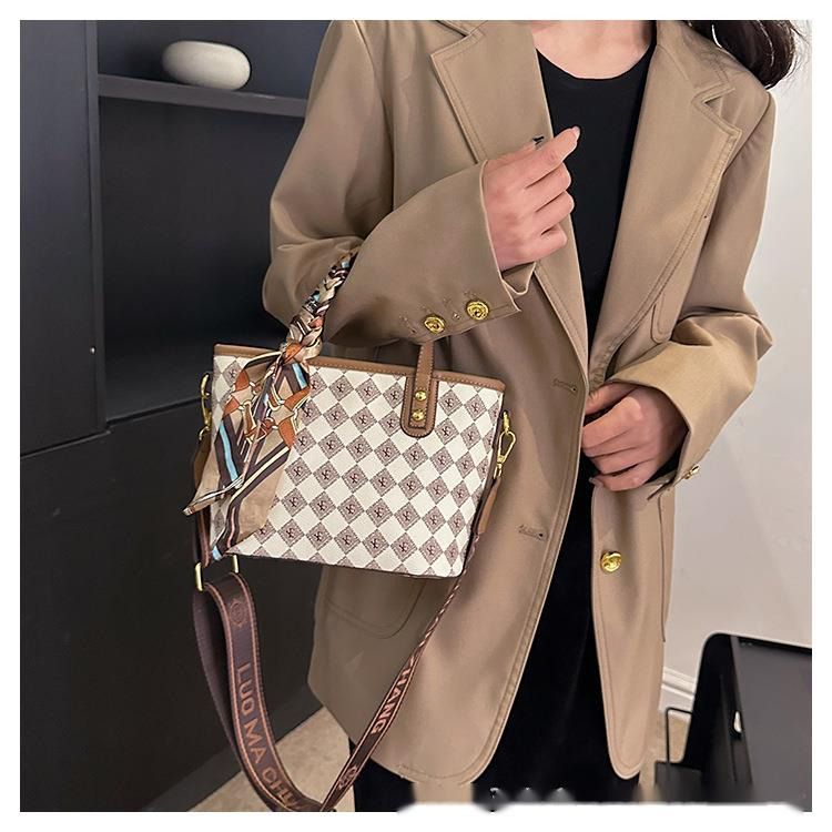 Nova ženska ročna torba čez telo z visokokakovostno in modno majhno dišečo vrečko Feng Shui in veliko košaro za zelenjavo_voghion.com