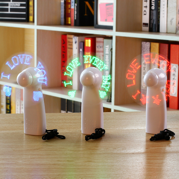 Luce notturna portatile elettrica da tavolo a batteria Mini regalo personalizzabile da regalare agli ospiti con luci LED arcobaleno Ventilatore_voghion.com
