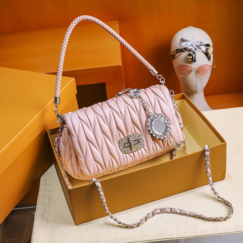 Dames regenboogkleurige gewatteerde geborduurde leren handtas met strass-ketting, kleine glinsterende schoudertas onder de arm_voghion.com