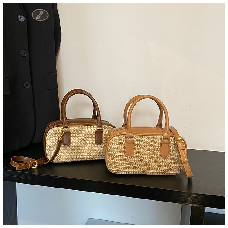 Borsa da donna in paglia intrecciata, piccola, quadrata, borsa a cuscino Boston, borsa a mano con colori a contrasto, borsa a tracolla_voghion.com